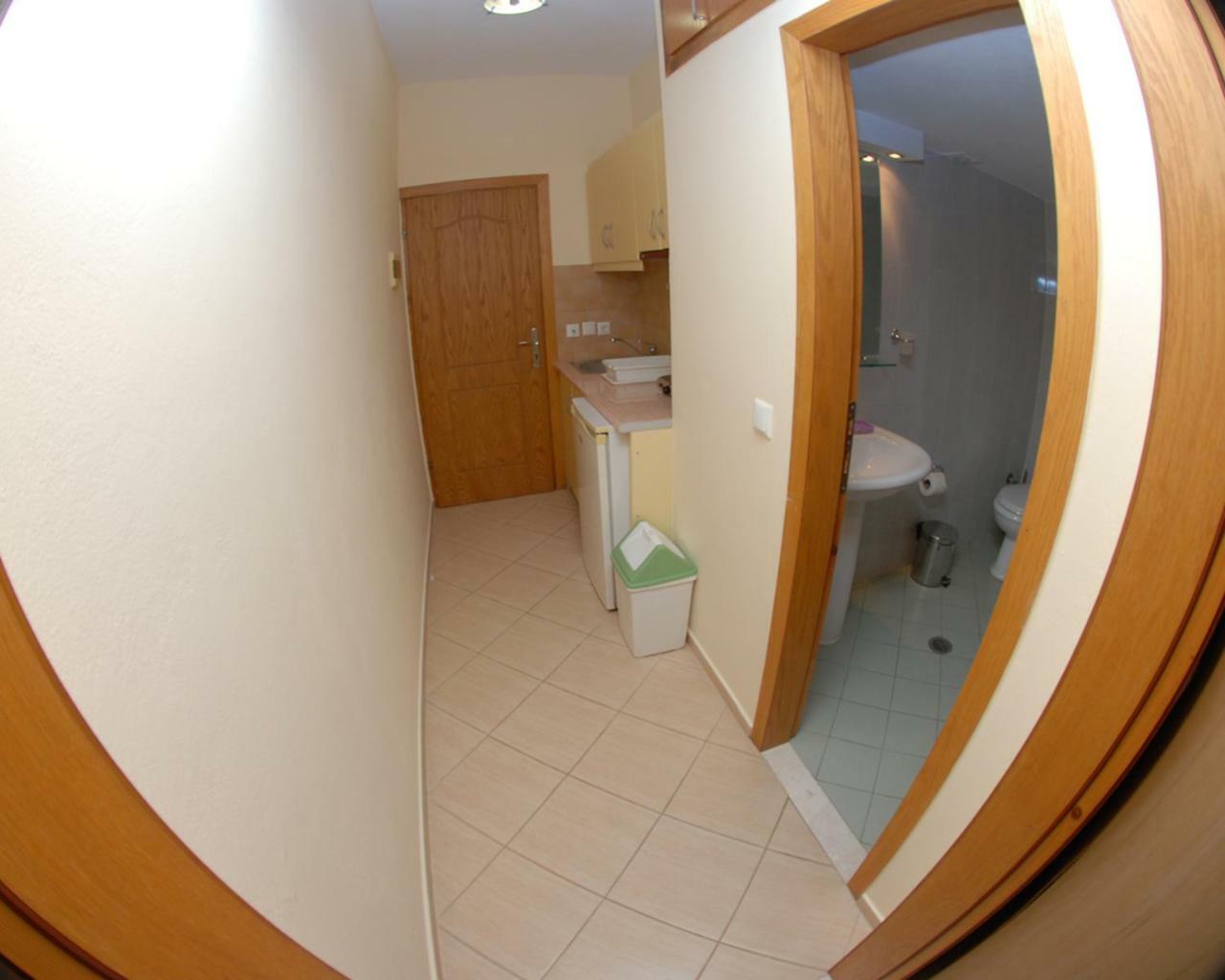 Nikos Hotel And Apartments Saranda Dış mekan fotoğraf